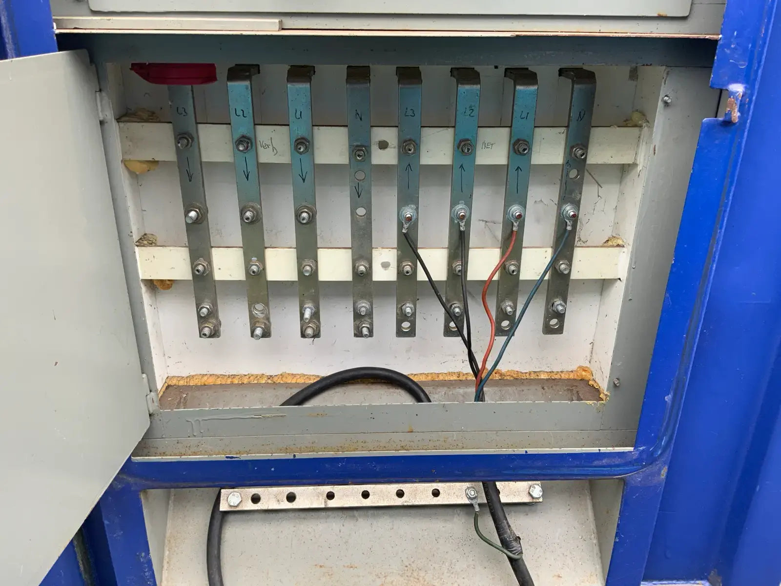 1991 Cummens Containerized Emergency Generator (Used) Watch the video