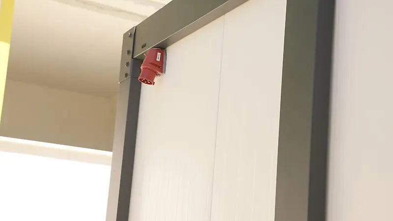 Sanitary container, 6 x (toilet + sink) 240×600