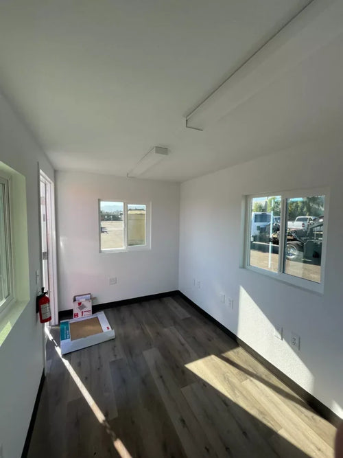 20 foot office in refurbished shipping container