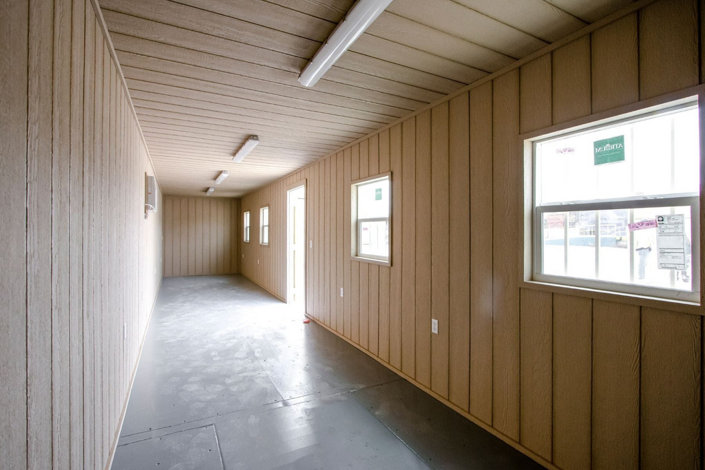 40ft Shipping Container Office (Insulated / With Siding) (40STOFIS)