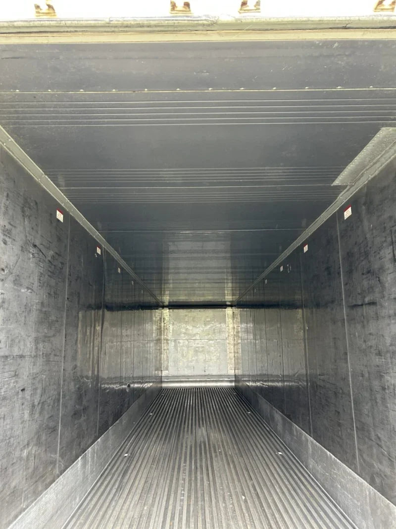 2009 40′ High Cube Refrigerated Storage Container – CCR18757