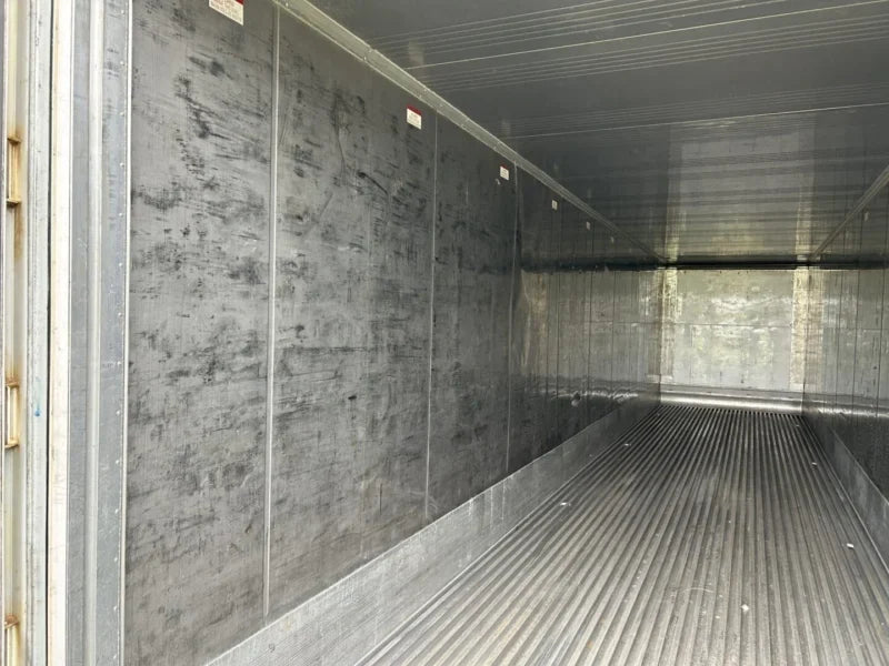 2009 40′ High Cube Refrigerated Storage Container – CCR18757