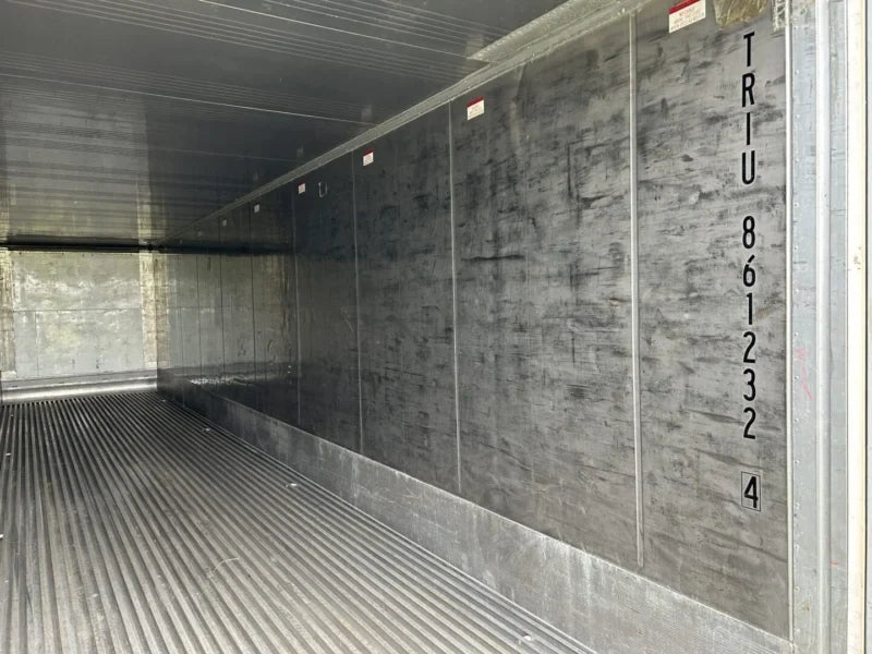 2009 40′ High Cube Refrigerated Storage Container – CCR18757