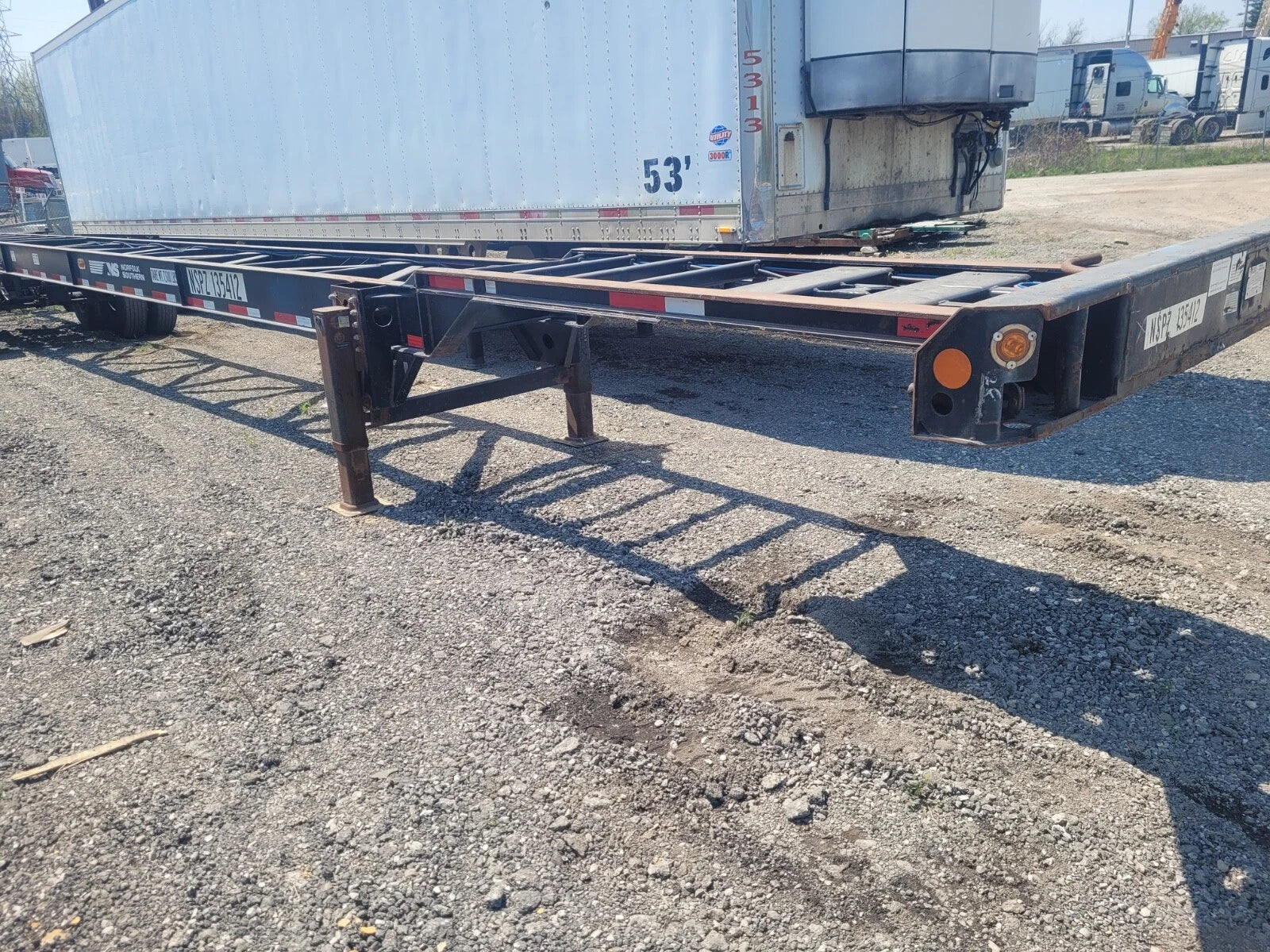 53ft Hyundai Shipping Container Chassis – 2011